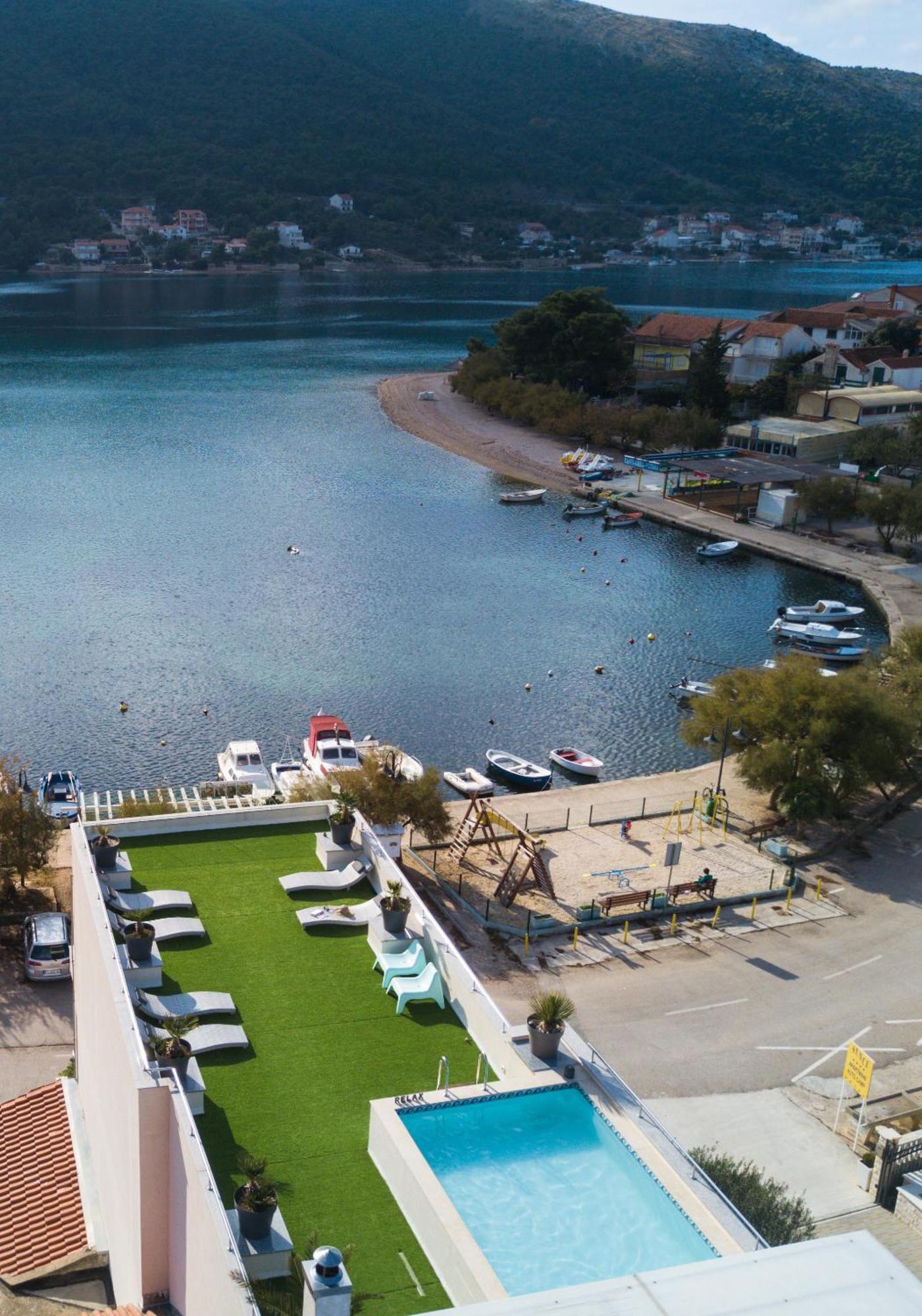 Apartments Holidays Roko Grebaštica Kültér fotó